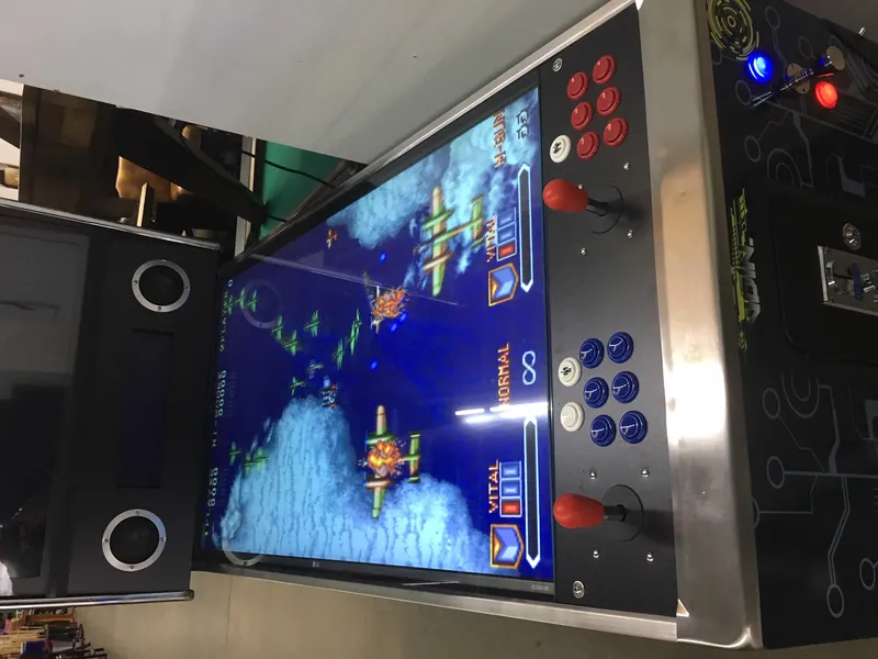 Virtual Pinball w/ arcades 2000 games — view 2