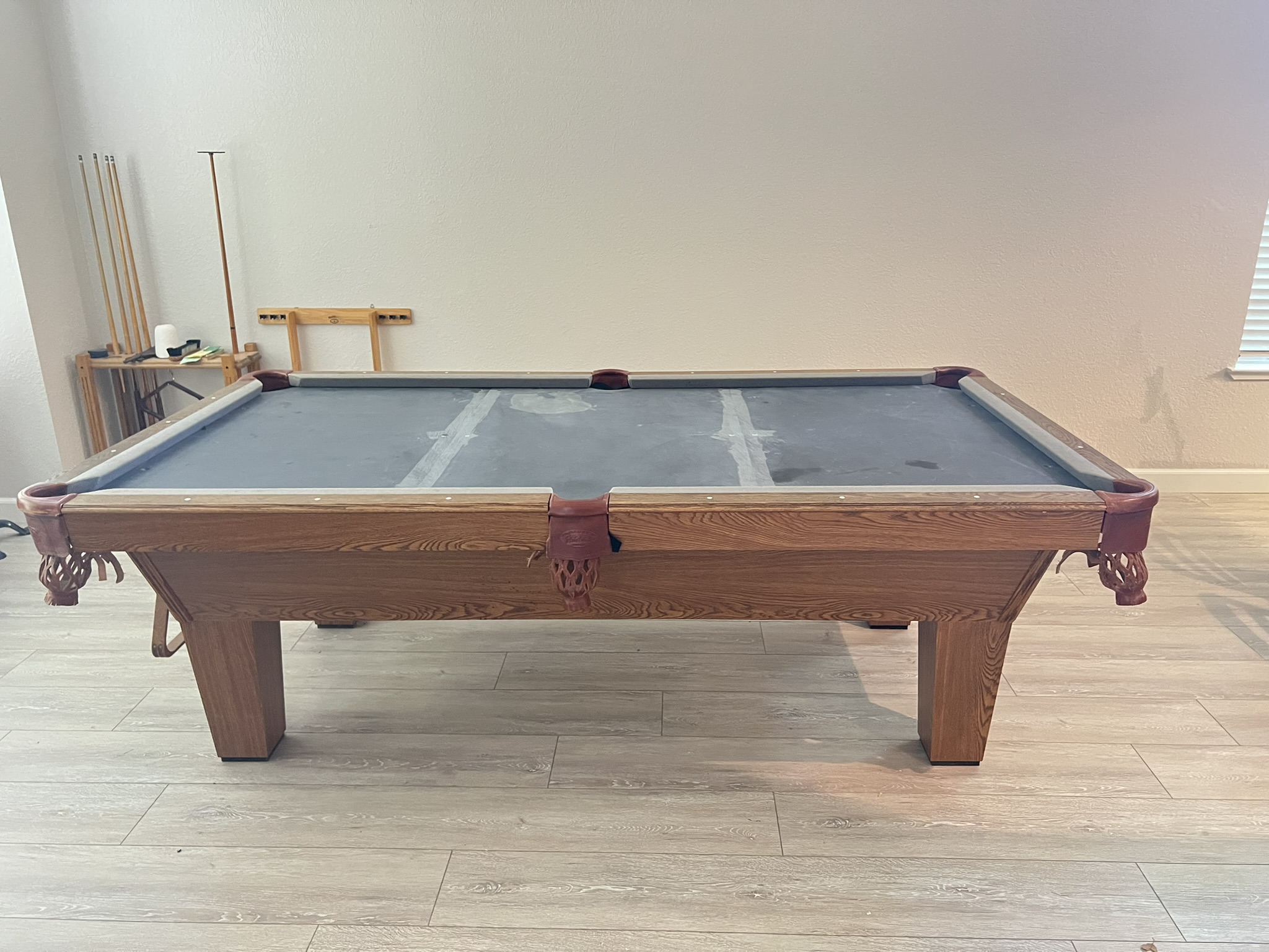 TCB-PO-O — Olhausen Pool Table — full table view