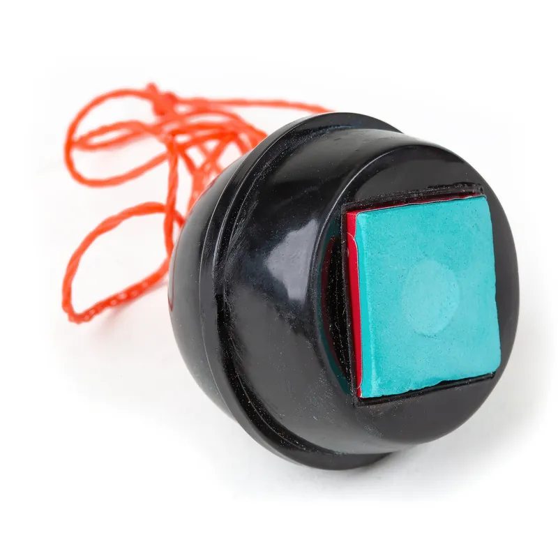 AT-109 | Chalk Holders