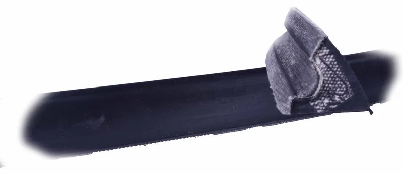 R-169 | 9′ Black Cushion Rubber K66